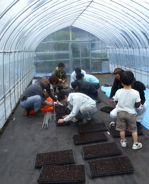 20130330 国体プランター作り③